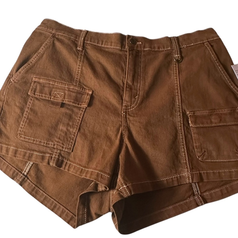 Mid-Rise Utility Shorts Brown - Picture 15 of 16